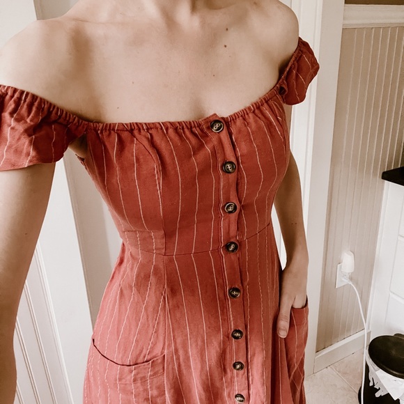Lulus Dresses & Skirts - Lulus rusty rose striped off the shoulder midi dress